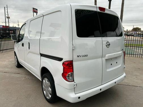 2020 Nissan NV200 SV