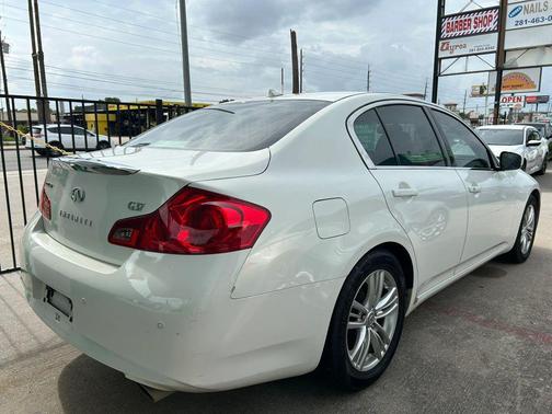 Moonlight White 2012 INFINITI G37 Journey