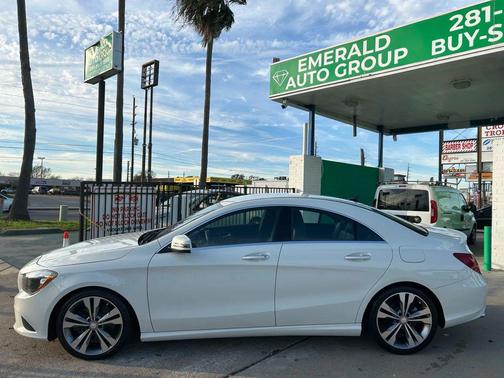 2015 Mercedes-Benz CLA-Class Base