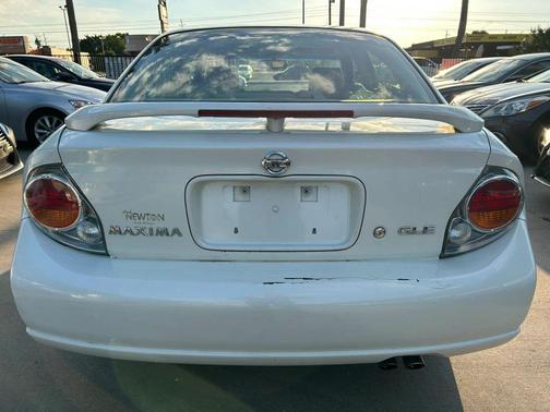 Glacier Pearl 2003 Nissan Maxima GLE