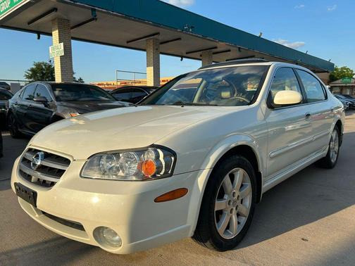 Glacier Pearl 2003 Nissan Maxima GLE