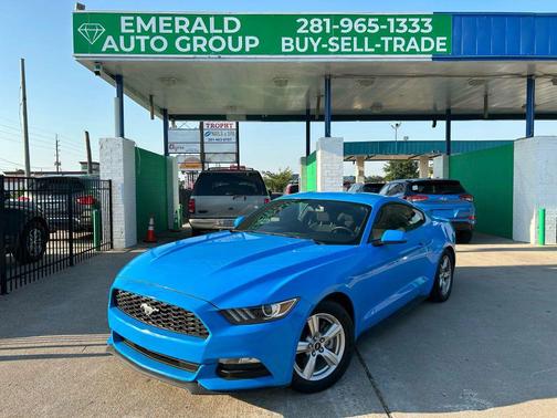 2017 Ford Mustang V6