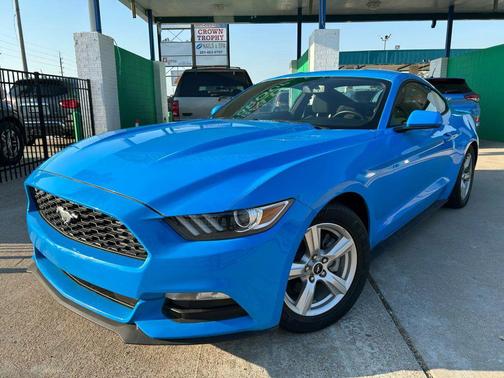 2017 Ford Mustang V6