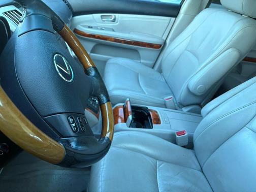 2005 Lexus RX 330 Base