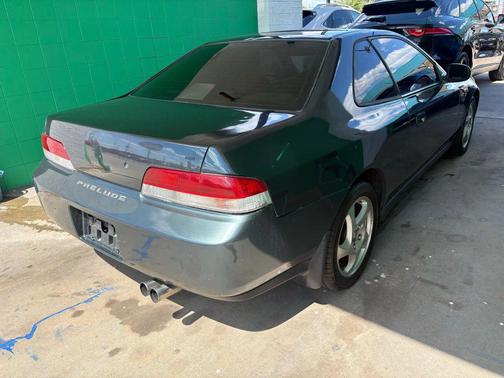 1998 Honda Prelude Coupe 2D