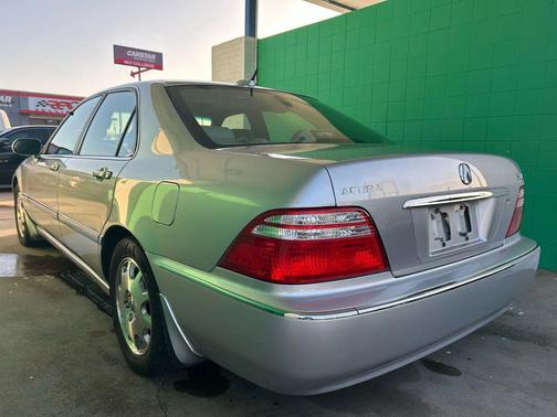 2004 Acura RL 3.5