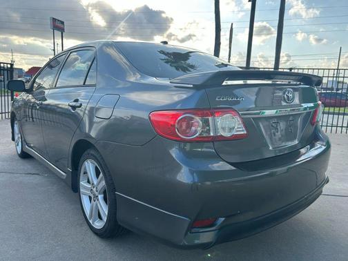 2013 Toyota Corolla S