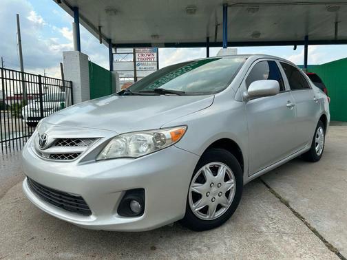 2013 Toyota Corolla LE