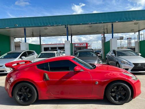Red 2012 Nissan 370Z Base