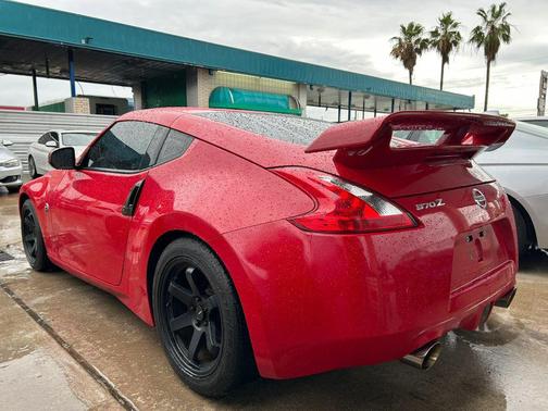 Red 2012 Nissan 370Z Base