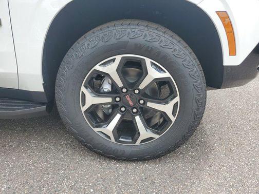 2026 GMC Yukon XL 4WD AT4