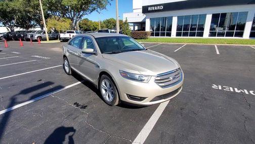 2018 Ford Taurus SEL