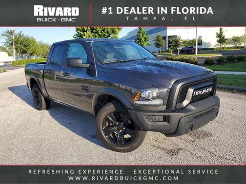 2024 RAM 1500 Classic Warlock Crew Cab 4x2 5'7' Box