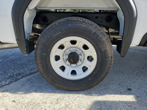 2026 GMC Sierra 2500 Base