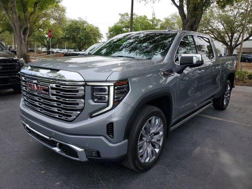Sterling Metallic 2023 GMC Sierra 1500 Denali