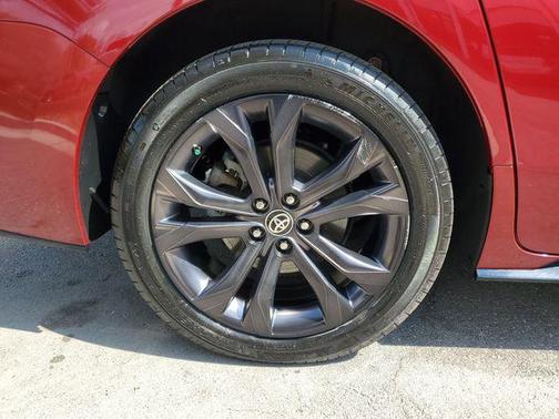 2022 Toyota Sienna XSE 7 Passenger