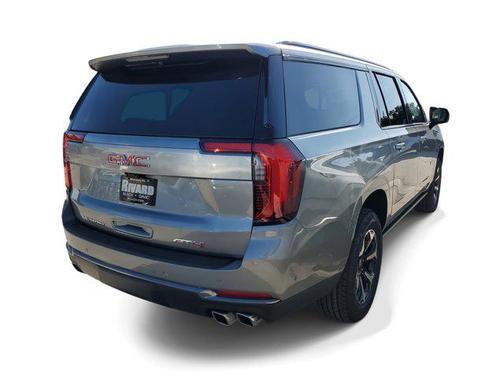 2025 GMC Yukon XL 4WD AT4