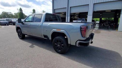 2024 GMC Sierra 2500 AT4