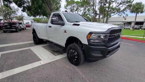 2024 RAM 3500 Tradesman Regular Cab 4x4 8' Box