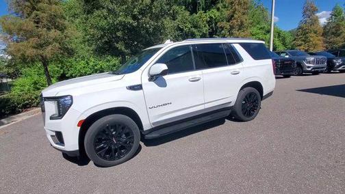 2023 GMC Yukon SLT