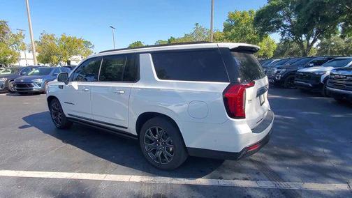 2023 GMC Yukon XL Denali