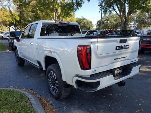 2024 GMC Sierra 2500 Denali Ultimate