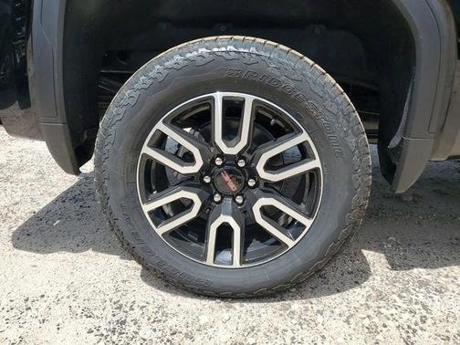 Onyx Black 2026 GMC Sierra 1500 AT4