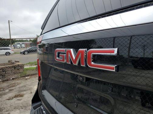 2025 GMC Yukon 2WD Elevation