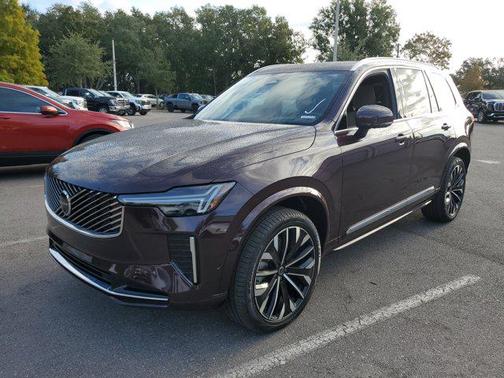 2025 Volvo XC90 B6 Ultra