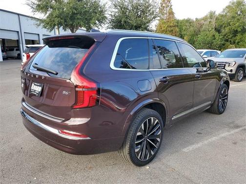 2025 Volvo XC90 B6 Ultra