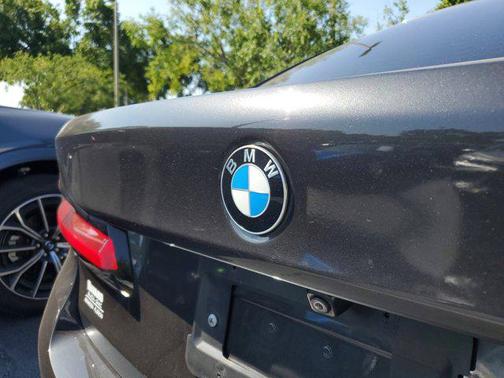 2021 BMW 540 540i
