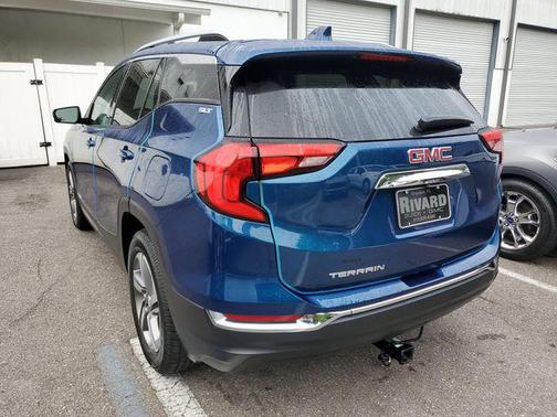 Blue Emerald Metallic 2021 GMC Terrain SLT