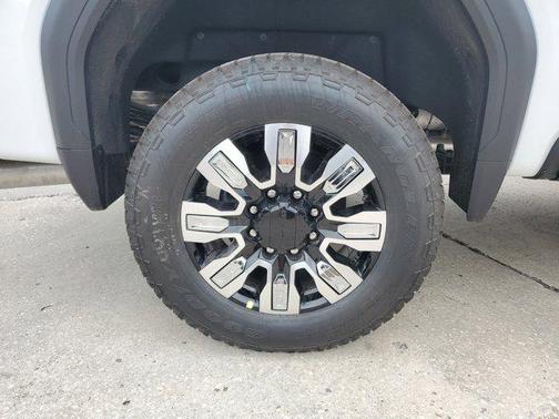 2026 GMC Sierra 2500 Denali