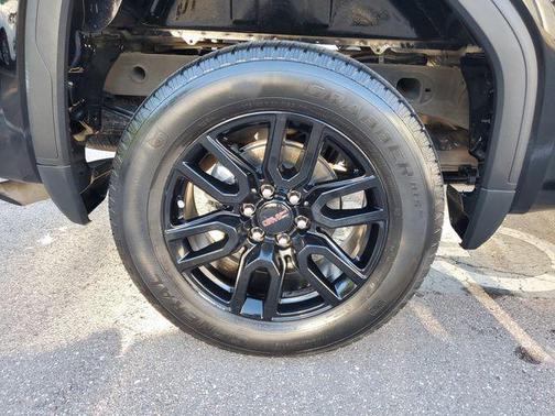 Onyx Black 2024 GMC Sierra 1500 Pro