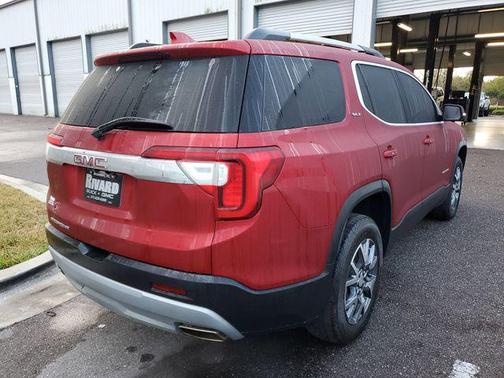 2023 GMC Acadia FWD SLT