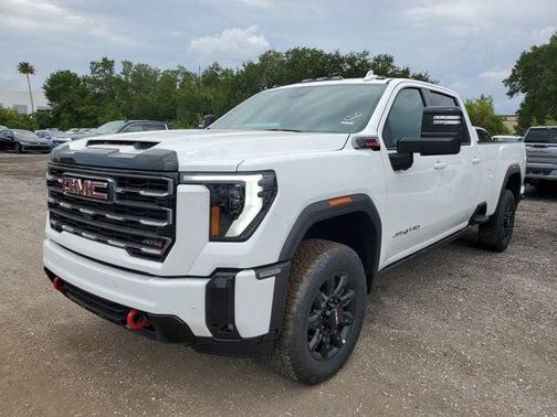 Summit White 2026 GMC Sierra 3500 AT4