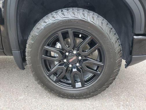 Onyx Black 2023 GMC Sierra 1500 Elevation