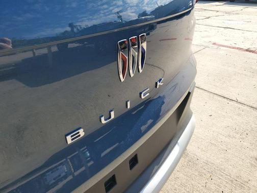 2025 Buick Envista Preferred FWD