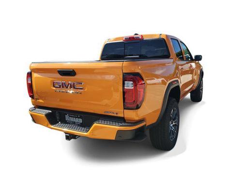 2025 GMC Canyon Base