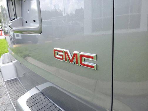 2025 GMC Savana 2500 Work Van