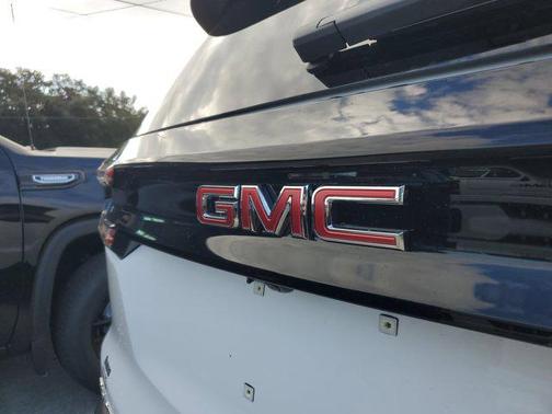 2026 GMC Acadia FWD Elevation