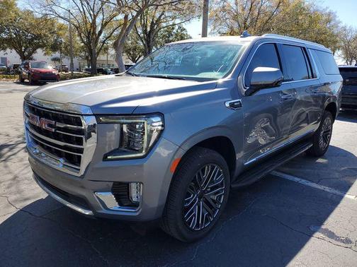 2021 GMC Yukon XL SLT