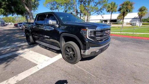 2023 GMC Sierra 1500 SLT