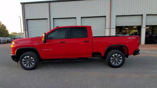 2024 Chevrolet Silverado 2500 Custom