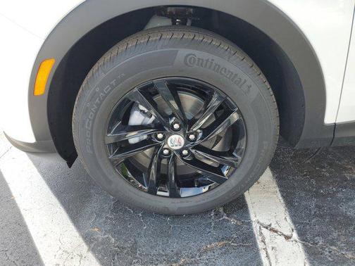 2025 Buick Envista Preferred FWD