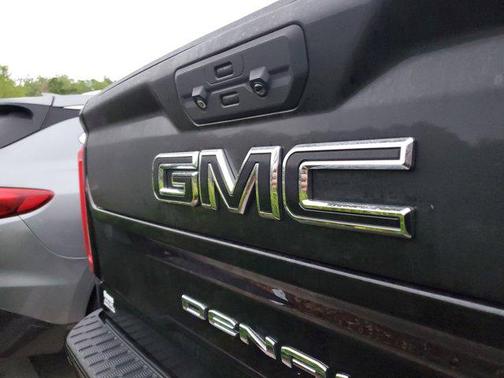 2022 GMC Sierra 2500 Denali