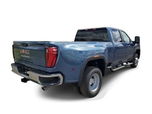 2026 GMC Sierra 3500 Base