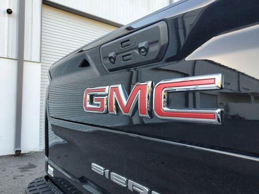2024 GMC Sierra 3500 AT4