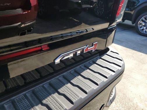 2025 GMC Sierra 3500 Base
