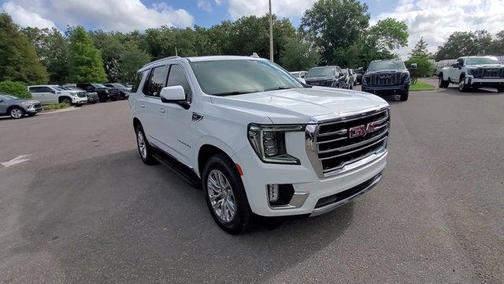 2022 GMC Yukon SLT